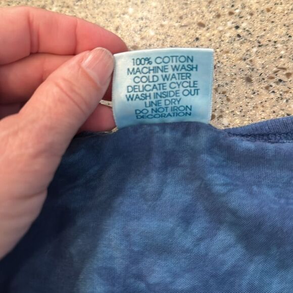 LYNEE APPAREL Vintage 1996 Southwestern Puffy Tie Dye Oversized Tee - Picture 8 of 13